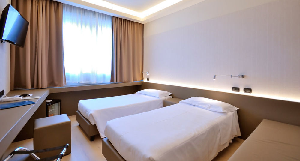 The Gate Hotel 4*