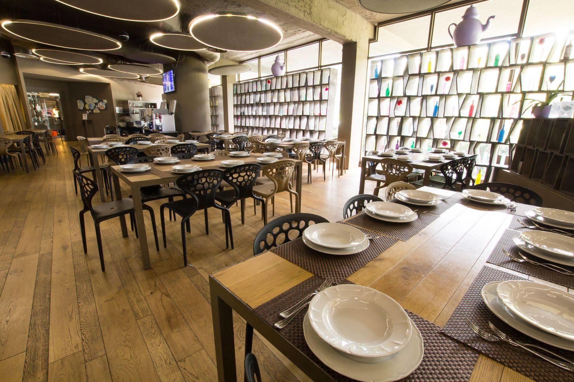 The Gate Hotel 4*